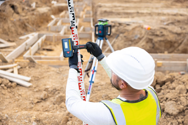Anwendungsbild, Baustelle, Messlatte, Level, Laser, Sicherheitsausrüstung
