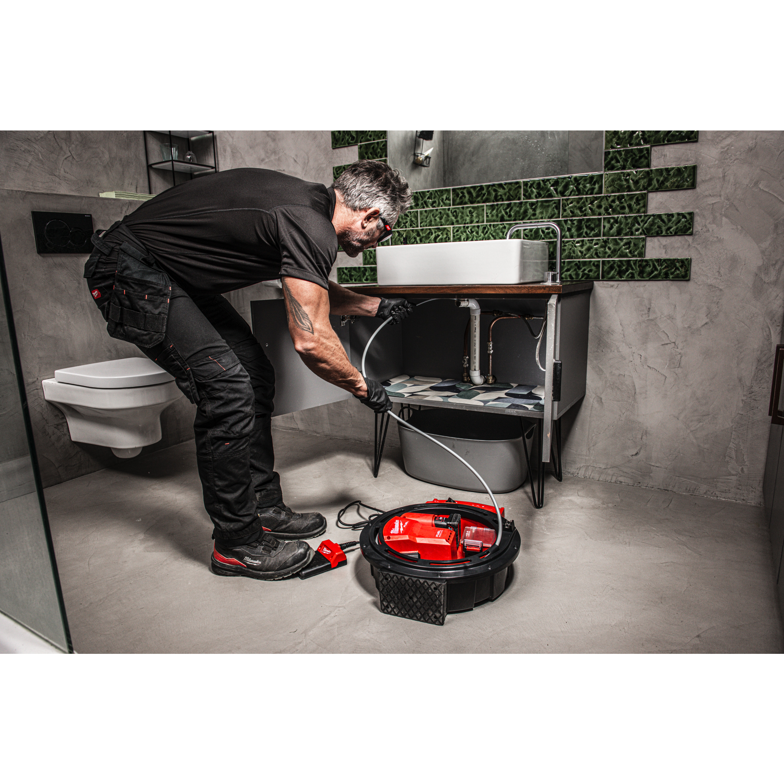 Milwaukee Akku-Rohrreiniger M12 Hochgeschwindigkeitsmaschine mit flexibler Welle M12HSFSM-602