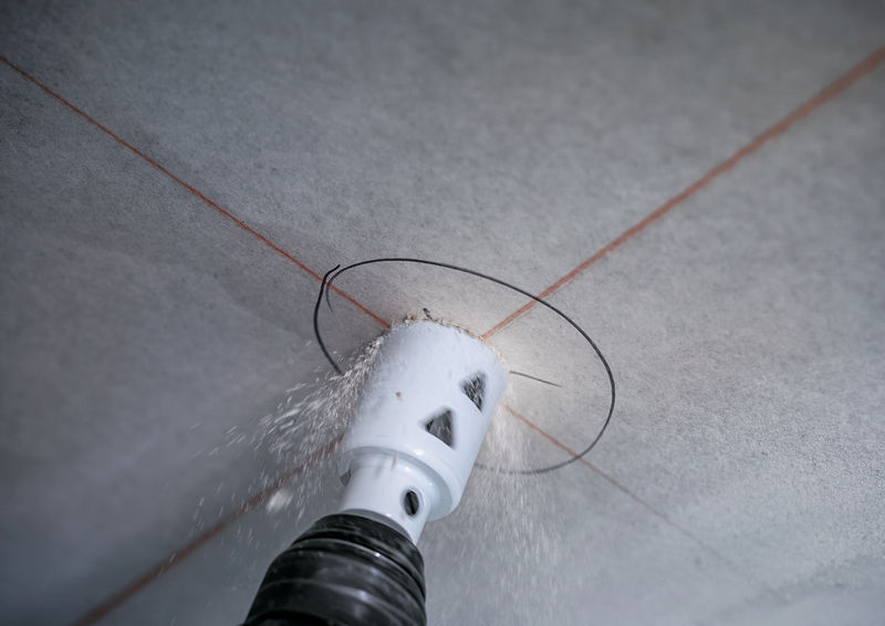 Detailbild, Fliesenbohrer, Bohrer für Fliesen, Schneidwerkzeug, Kernbohrer?, Schrauberwerkzeug