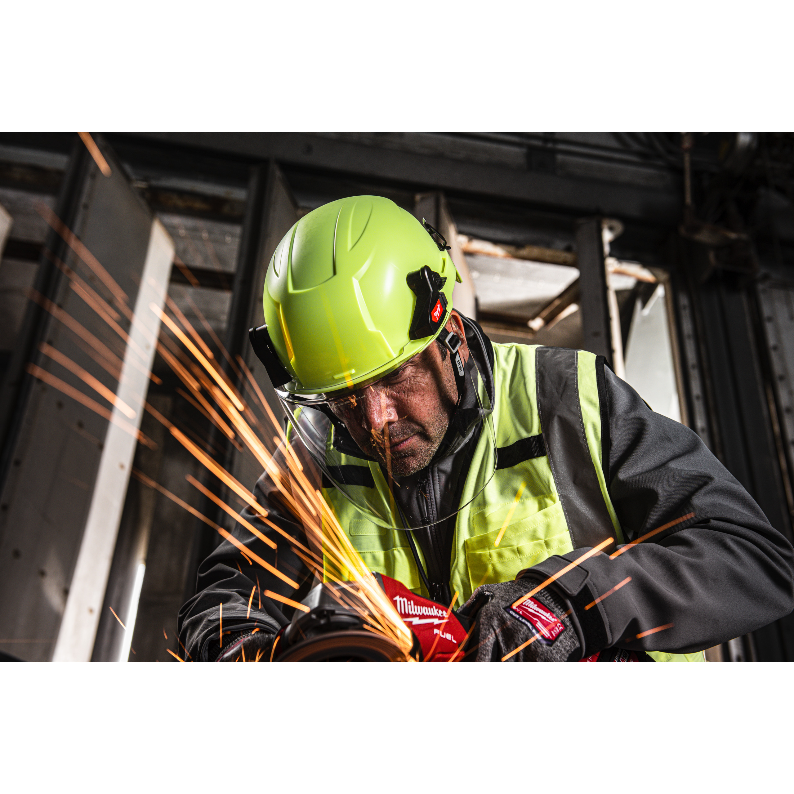 Milwaukee Industriekletterhelm rot, belüftet BOLT 200