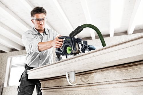Anwendungsbild Schwertsäge UNIVERS SSU 200 EB-Plus-FS