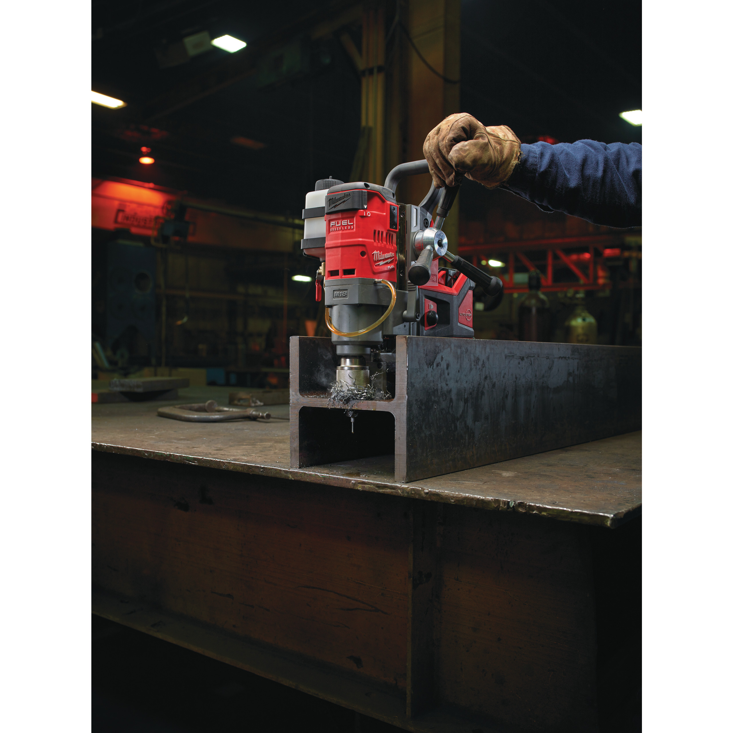 Milwaukee Akku-Magnetkernbohrsystem M18 FUEL M18FMDP-0C