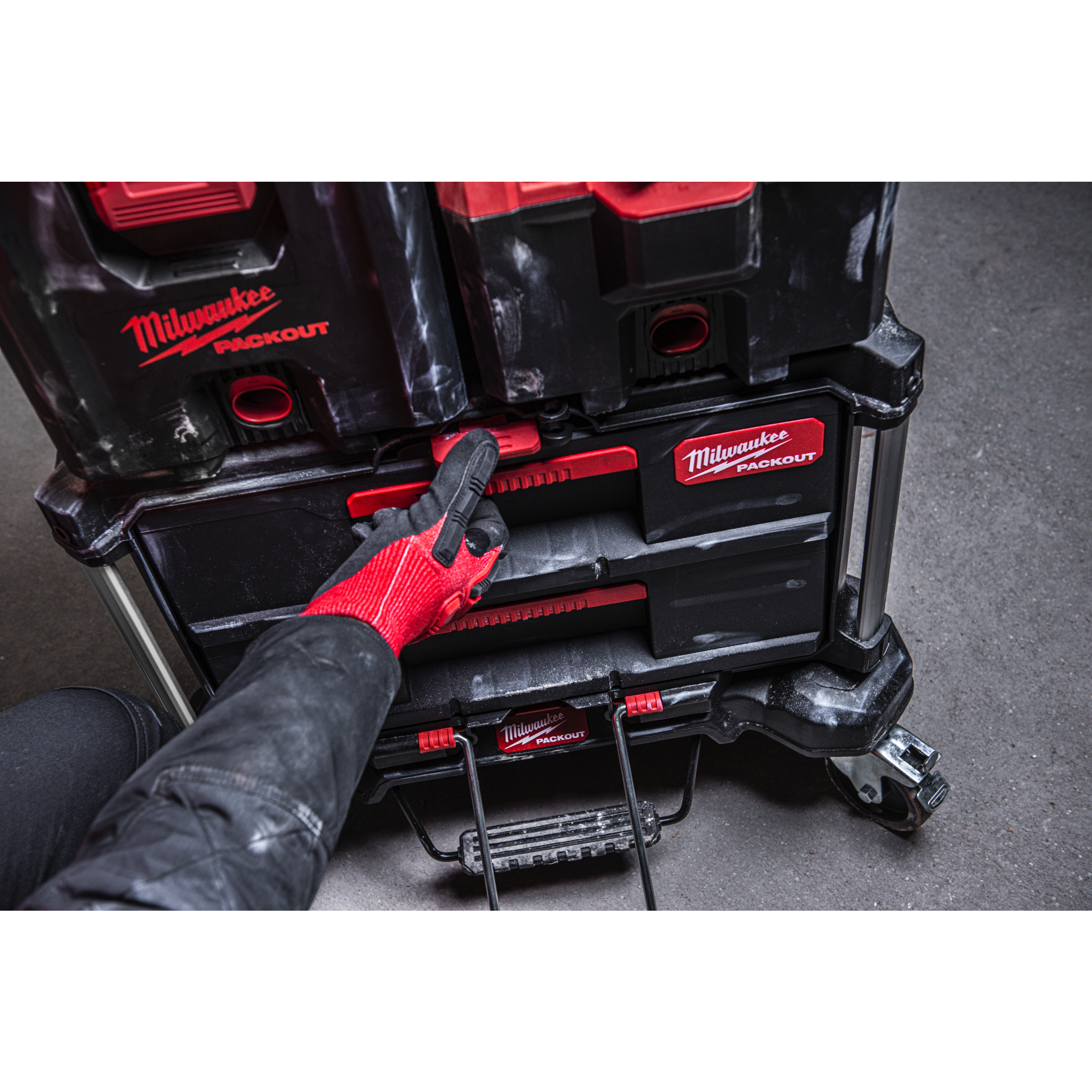 Milwaukee Koffer 560 x 410 360 mm PACKOUT mit 2 Schubladen