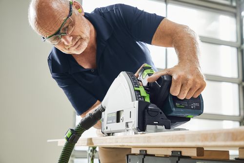 Anwendungsbild Akku-Tauchsäge TSC 55 KEB-Basic