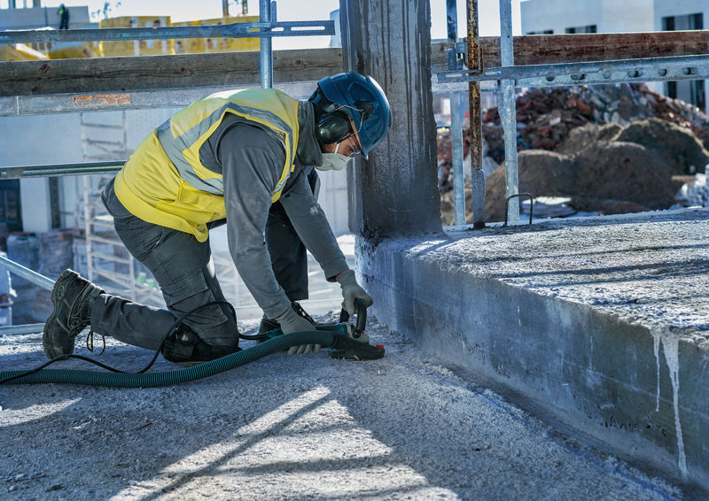 Anwendungsbild, baustelle, arbeiter, schutzhelm, handschuhe, beton