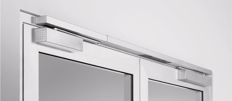 Teaser Blogs Tür, Schiebetür