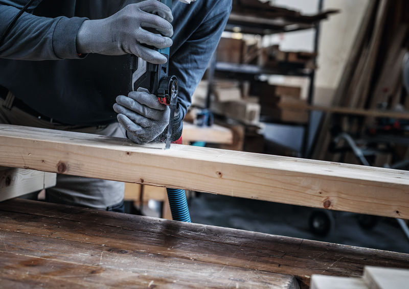Anwendungsbild, Holzbearbeitung, Säge, Holzwerkstück, Schreiner, Werkstatt