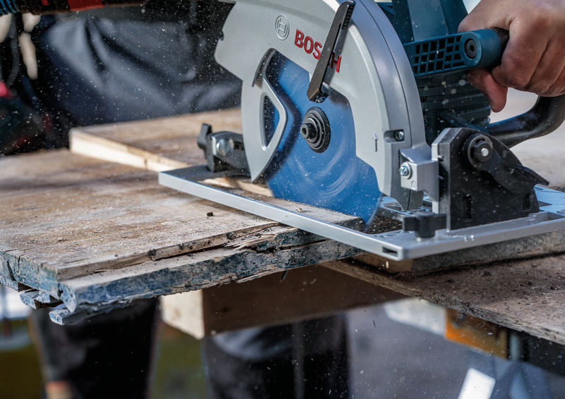 Anwendungsbild, Kreissäge, Stichsäge, Holzwerkzeug, Energetisch, Werkzeug