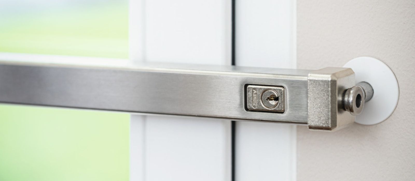 Teaser Blogs (1600 x 700 px) (14) Griff, Tür