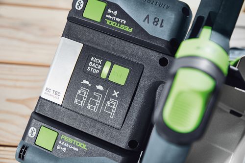Anwendungsbild Akku-Tauchsäge TSC 55 KEB-Basic
