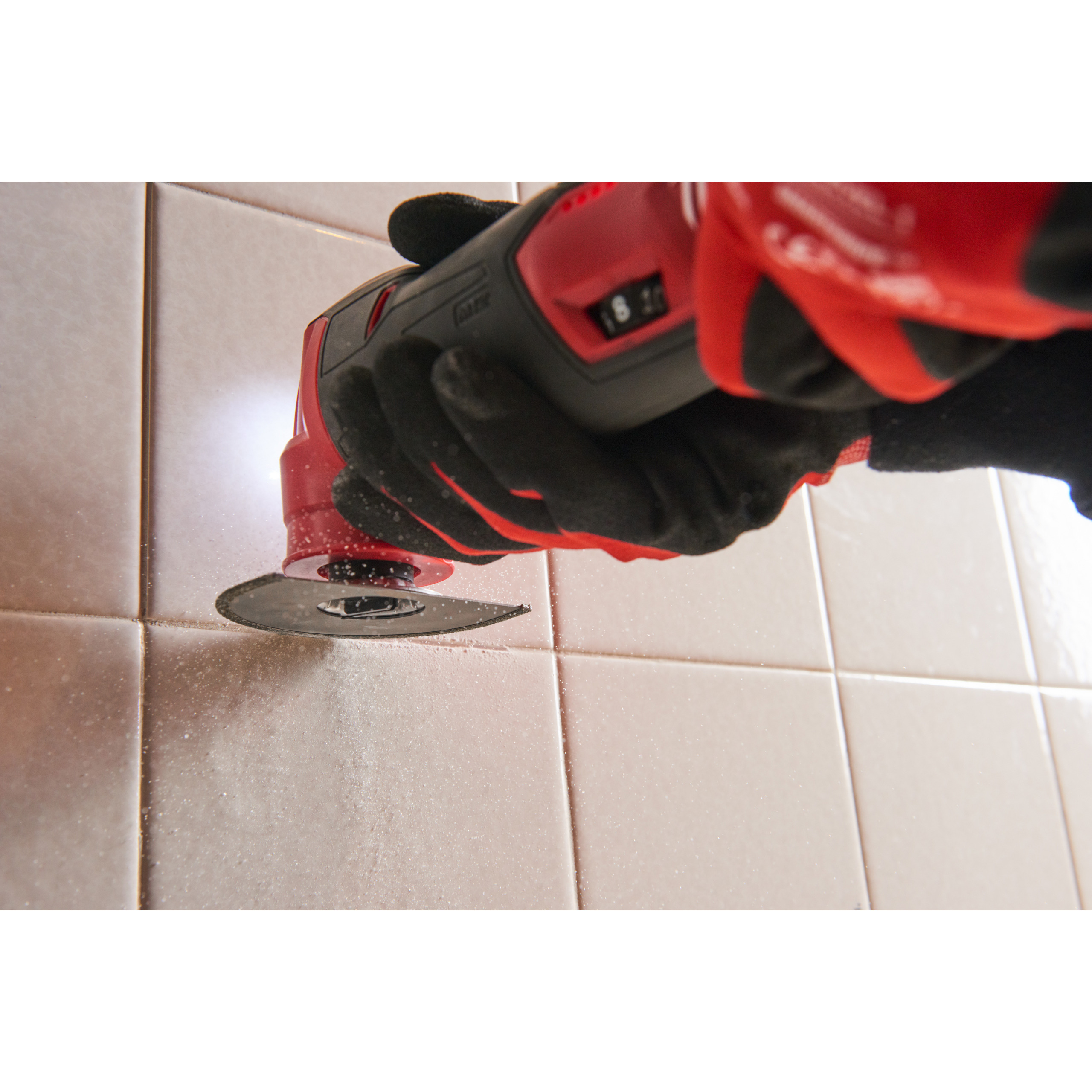 Milwaukee Sägeblatt 75 x 25 1,2 mm Multitool Starlock Diamant bestückt zum Entfernen von Fugen