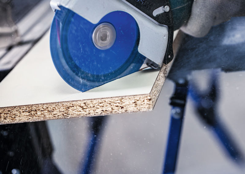 Detailbild, Stichplatte, Schnittfuge, Sägeblatt, OSB-Platte, Schleifen